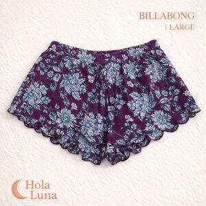 BILLABONG FLORAL BOHO SHORTS *SEE FLAW*